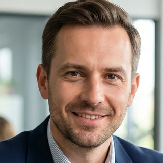Tomasz S.